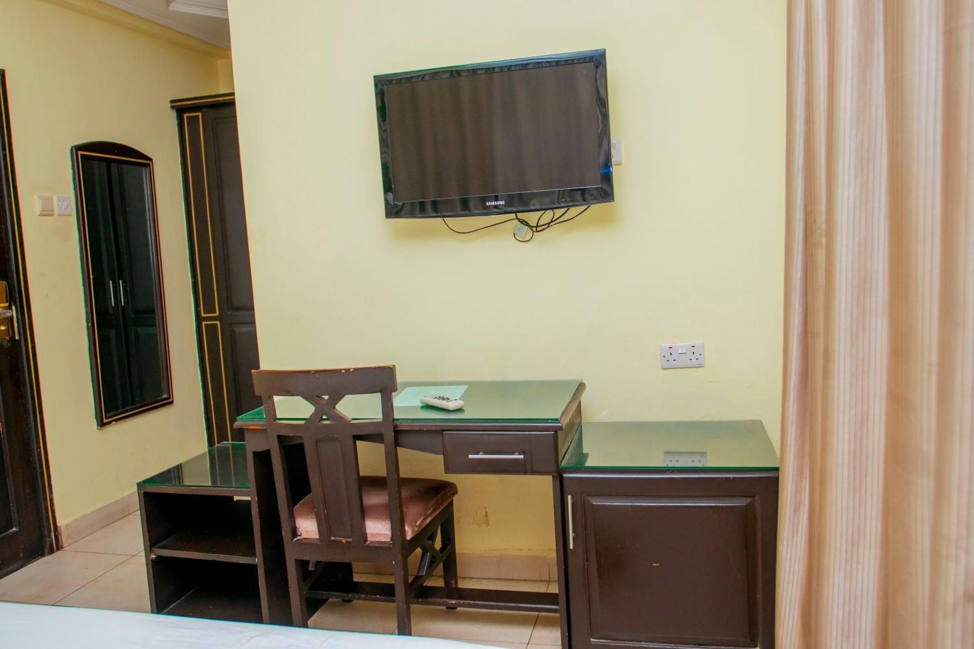 Sleep Inn Hotel - Kariakoo Dár Al-Szalám Kültér fotó